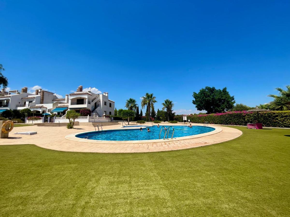 Casa Beth Villamartin 2 Bedroom/ 2 Bathroom With Pool Orihuela Kültér fotó